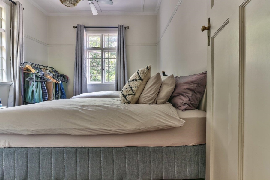 To Let 2 Bedroom Property for Rent in Vredehoek Western Cape
